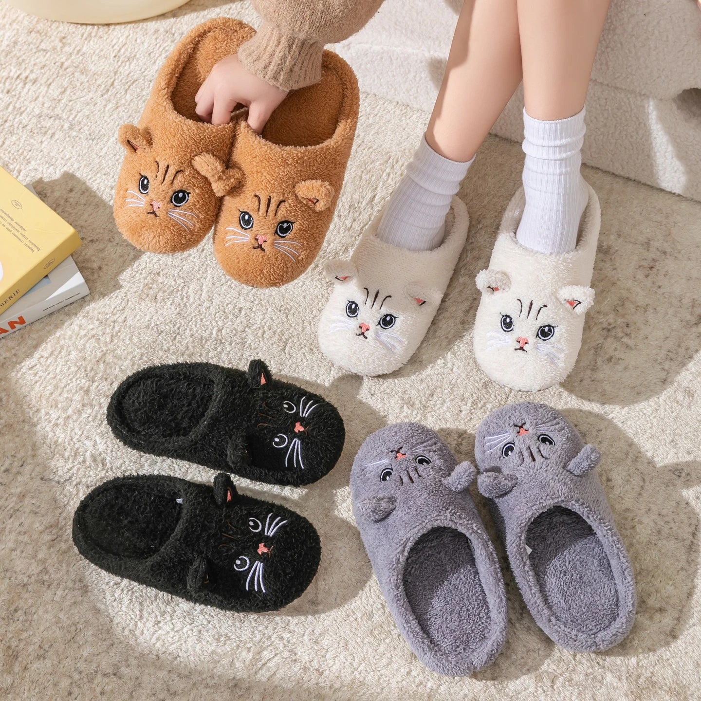 Cartoon Cat Winter Plush Slippers