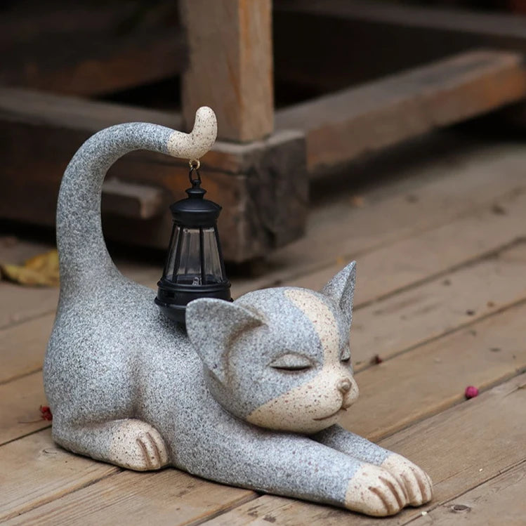 Solar Cat Garden Light - Adorable Outdoor Statue with Auto-Glow