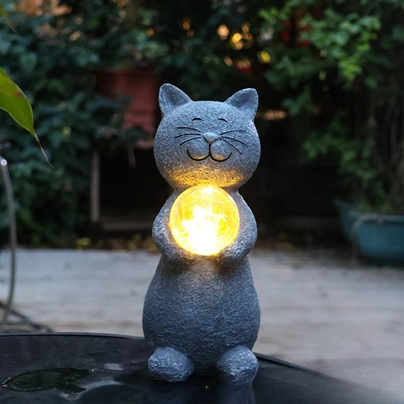 Solar Cat Garden Light - Adorable Outdoor Statue with Auto-Glow