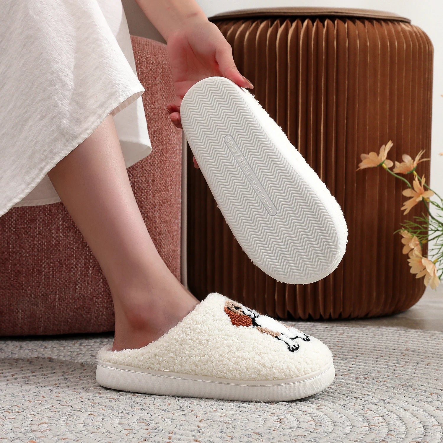 Border Collie Embroidered Plush Slippers