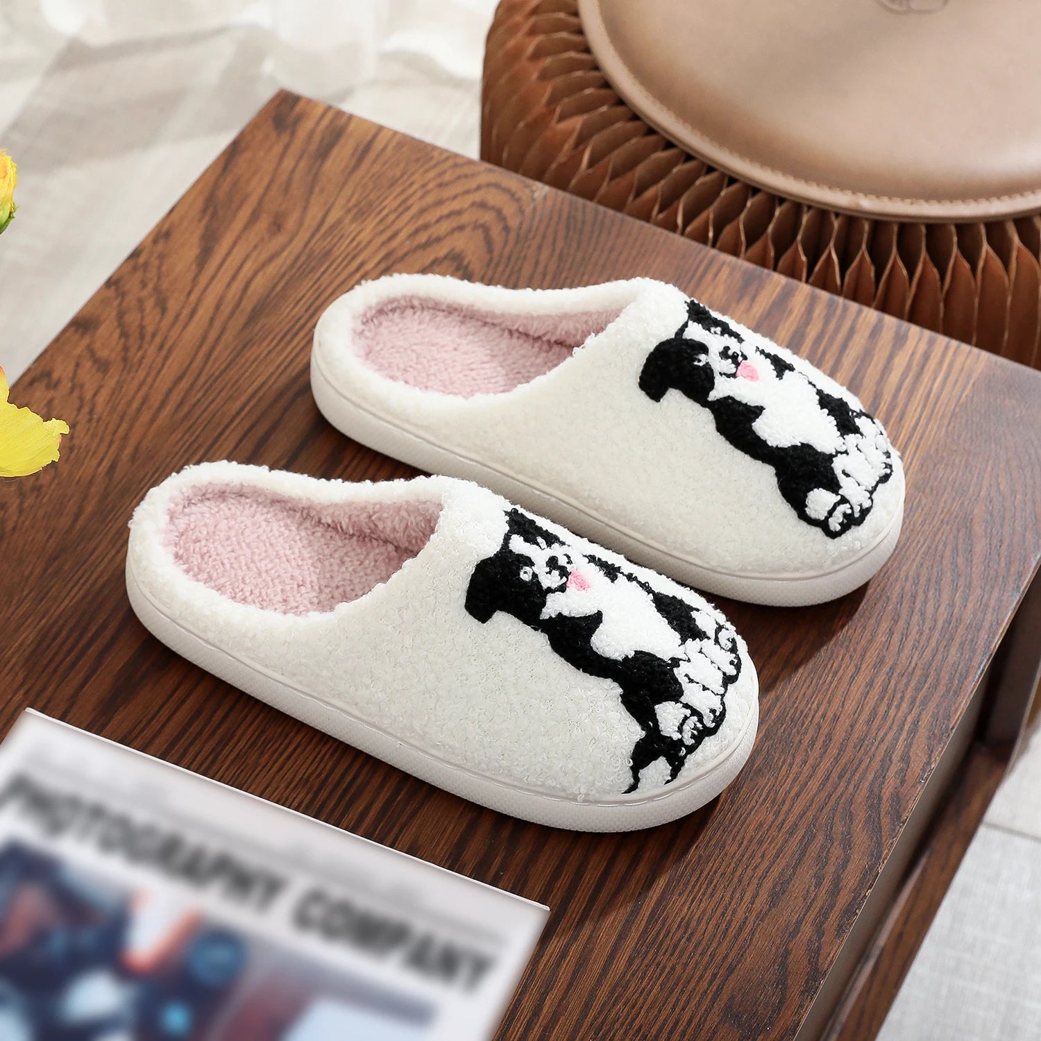 Border Collie Embroidered Plush Slippers